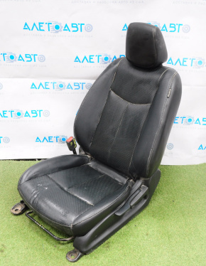 Водійське сидіння Nissan Leaf 13-17 без airbag, механіч, підігрів, шкіра чорний, прим'ято