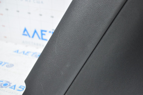 Обшивка дверей карта за левом Nissan Sentra 13-19 чорна шкіра, потерта