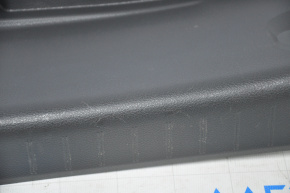 Накладка проема багажника Nissan Sentra 13-19 черная, потерта