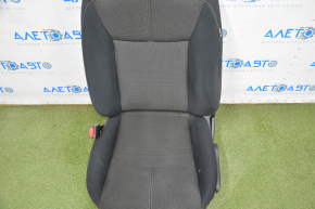 Водительское сидение Nissan Sentra 13-19 без airbag, механич, тряпка черн