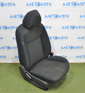 Пассажирское сидение Nissan Sentra 13-19 без airbag, механич, тряпка черн