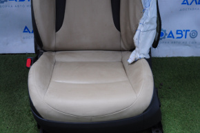 Водительское сидение Toyota Prius 50 16- без airbag, электро, кожа беж с черн, стрельнувшее