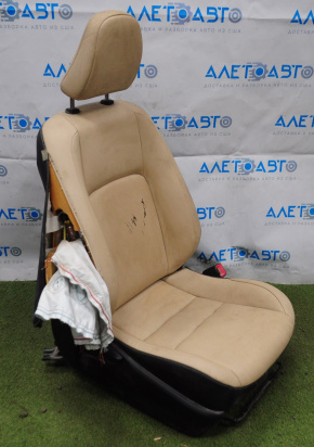 Пасажирське сидіння Lexus CT200h 11-17 без airbag, шкіра беж, що стрільнуло, під чищення