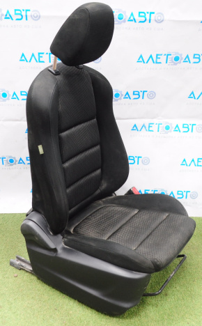 Пасажирське сидіння Mazda CX-5 13-16 без airbag, механіч, ганчірка чорн