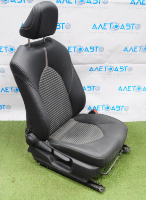 Пасажирське сидіння Toyota Camry v70 18- без airbag, механіч, ганчірка чорн