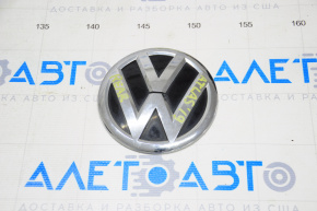 Эмблема двери багажника VW Atlas 18- трещина
