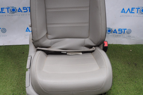 Пасажирське сидіння VW Passat b8 16-19 USA без airbag, механіч, шкіра сіра