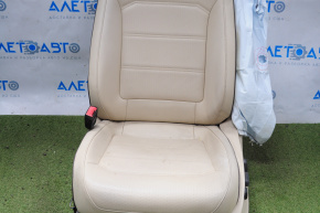 Водительское сидение VW Passat b7 12-15 USA без airbag,электро,подогрев,кожа беж с корич стр,стрельн