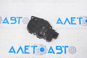 Актуатор моторчик привод печки вентиляция Audi Q5 8R 09-17