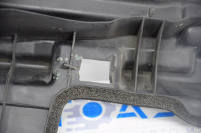 Дефлектор радіатора правий Toyota Camry v50 12-14 usa LE XLE, креп поломка