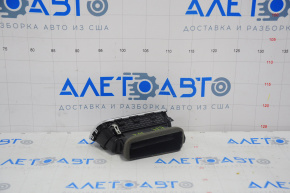 Дефлектор воздуховода торпеды правый VW Passat b8 16-19 USA черный
