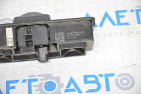 Камера заднего вида Ford Focus mk3 15-18 рест, с подсветкой и кнопкой, сломано крепление