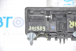 Камера заднего вида с ручкой и кнопкой открывания багажника VW Passat b8 16-19 USA сломана защелка