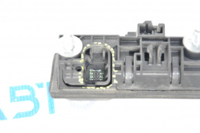 Камера заднього виду з ручкою та кнопкою відкриття багажника VW Passat b8 16-19 USA зламані засувки