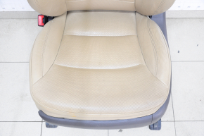 Водительское сидение Hyundai Sonata 11-15 с airbag, электро, подогрев, кожа беж, трещины на коже
