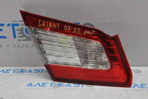 Ліхтар внутрішній кришка багажника лев Mitsubishi Galant 07-12 рест