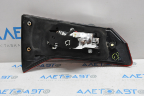 Ліхтар внутрішній кришка багажника правий Acura MDX 14-20, подряпини