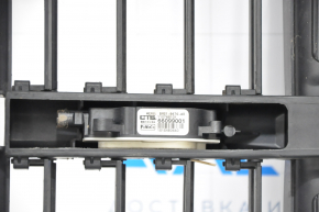 Жалюзі дефлектор радіатора у зборі Ford Focus mk3 15-18 2.0 рест, з моторчиком, тріщина