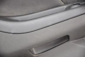 Обшивка двери карточка задняя левая Ford Focus mk3 11-18 черн Titanium, затерта