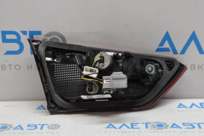 Ліхтар внутрішній кришка багажника правий Chevrolet Malibu 16- лампа, під полірування