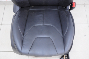Пассажирское сидение Ford Focus mk3 15-18 рест, titanium с airbag кожа черн, механич