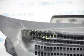 Решетка дворников пластик Toyota Camry v70 18- надломлена решетка, сломано крепление
