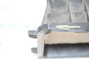 Корпус повітряного фільтра Toyota Camry v50 12-14 2.5 usa тільки верхня частина, дефект кромки