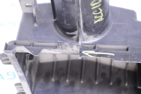 Корпус воздушного фильтра Honda Accord 18-22 1.5T дефект кромки