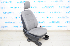 Пассажирское сидение Ford Escape MK4 20-22 без airbag, механич, с подогревом, тряпка сер