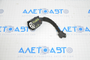 Фишка на мотор вентилятора охлаждения Ford Escape MK4 20- 1.5