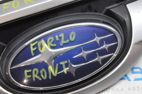 Решетка радиатора grill в сборе Subaru Forester 19- SK верх хром, царапина, с эмблемой, тычка на эмблеме