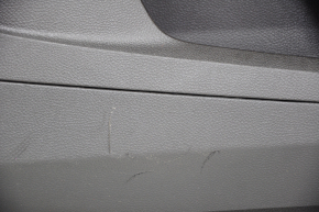 Обшивка двери карточка передняя левая Chevrolet Equinox 12-15 черная, царапины