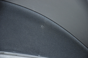 Обшивка двери карточка передняя левая Ford Fusion mk5 13-16 тряпка, черн, прожженная ткань