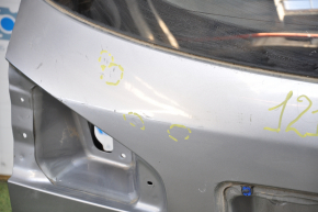 Дверь багажника голая Subaru b10 Tribeca, тычок под стеклом