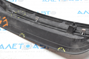 Решітка радіатора grill Ford Escape MK3 13-16 дорест без емблеми хром треснута зламані креп