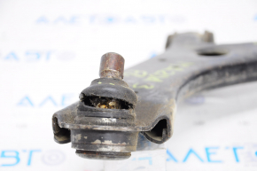Важіль нижній перед лев Mazda3 14-18 BM порваний сайлент та пильовик