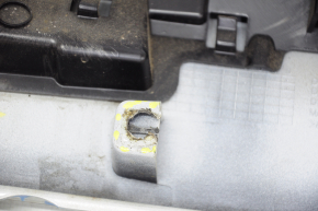 Спойлер крышки багажника Lincoln MKZ 13-16 под камеру, надломано крепление
