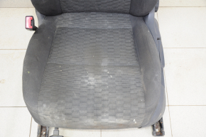 Водительское сидение VW Tiguan 09-17 без airbag, тряпка, черное, механическое, под чистку