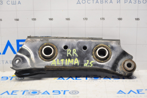 Рычаг поперечный задний правый Nissan Altima 13-18 С/Б под замену