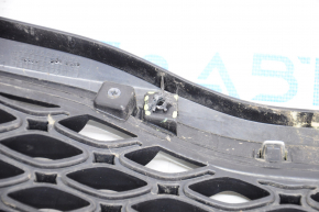 Решітка радіатора grill Kia Optima 14-15 рест зламані кріплення