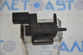Клапан соленоид на впуске VW Tiguan 09-17