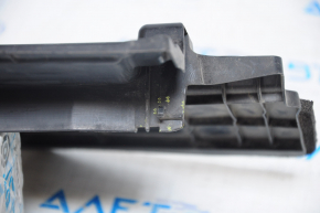 Дефлектор радиатора левый Toyota Camry v50 12-14 usa LE XLE погнут, сломаны крепления
