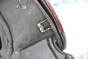 Лючок бензобака в сборе с корпусом Subaru Legacy 15-19 сломана защелка