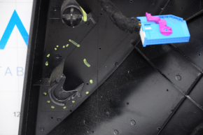 Обшивка двери карточка передняя левая Audi Q5 8R 09-17 черная, сломано крепление