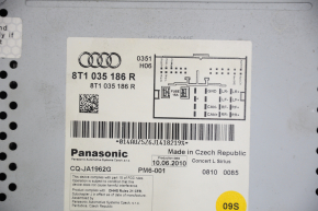 Магнитофон радио Audi Q5 8R 09-17 дефект кнопки