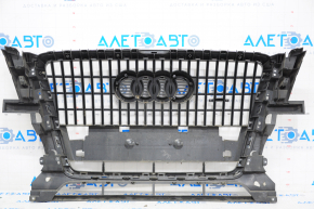 Решетка радиатора grill Audi Q5 8R 09-12 дорест, вздулся хром