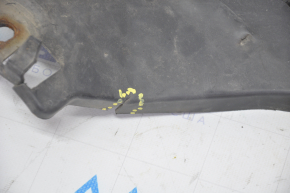 Защита переднего бампера Mazda 6 13-17 оторвана часть, порвано крепление