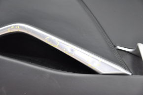 Обшивка дверей картка зад прав Tesla Model S 12-15 дорест черн, тички на хромі