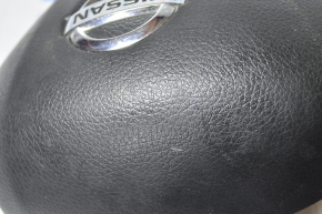 Подушка безпеки airbag в кермо водійська Nissan Rogue 14-16 черн, подряпини хрому