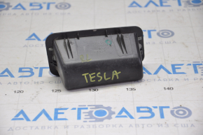 Ручка закриття дверей багажника лев Tesla Model S 12-20 черн